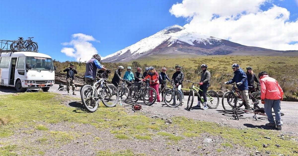 Desde Quito: Excursión al Volcán Cotopaxi y a la Laguna de Limpiopungo