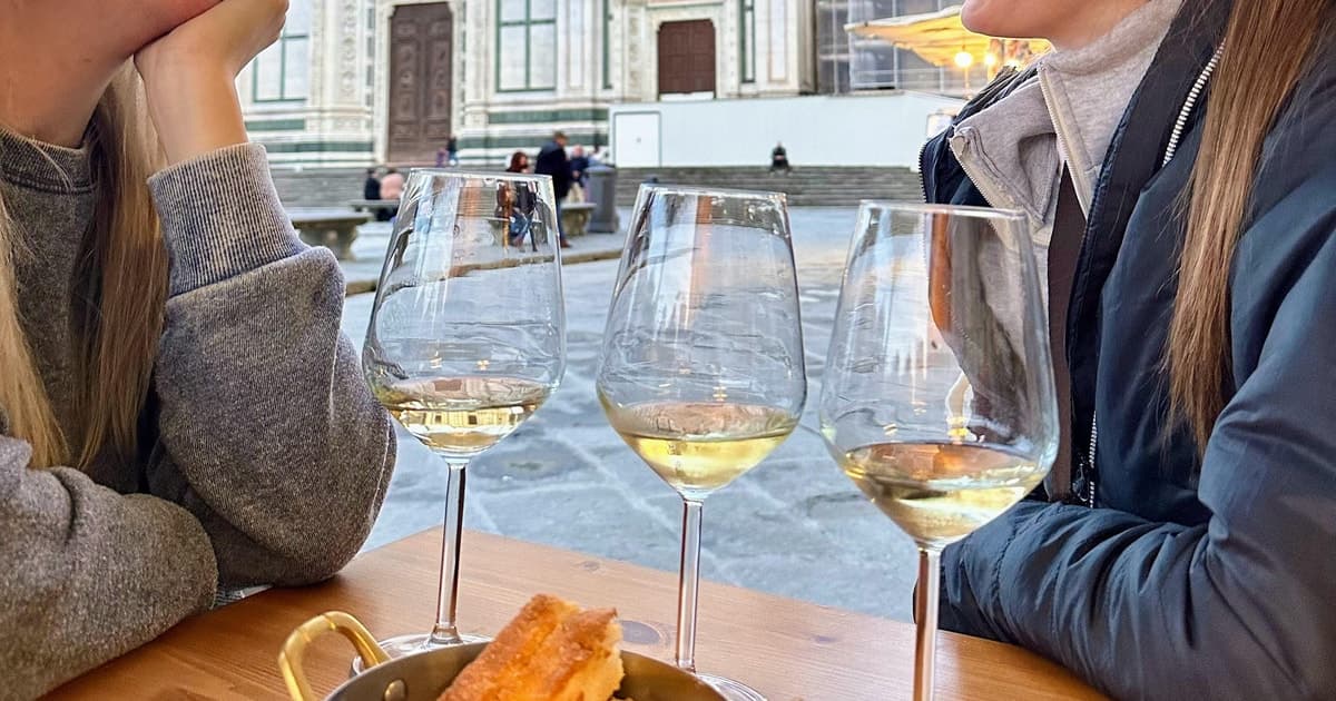 Florence: Piazza Santa Croce Private Guided Wine Tasting