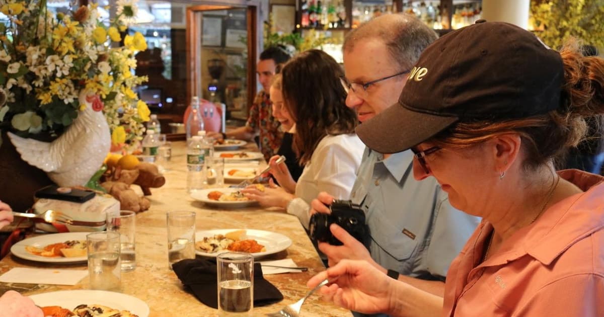 NYC: Original Greenwich Village Food & Culture Walking Tour