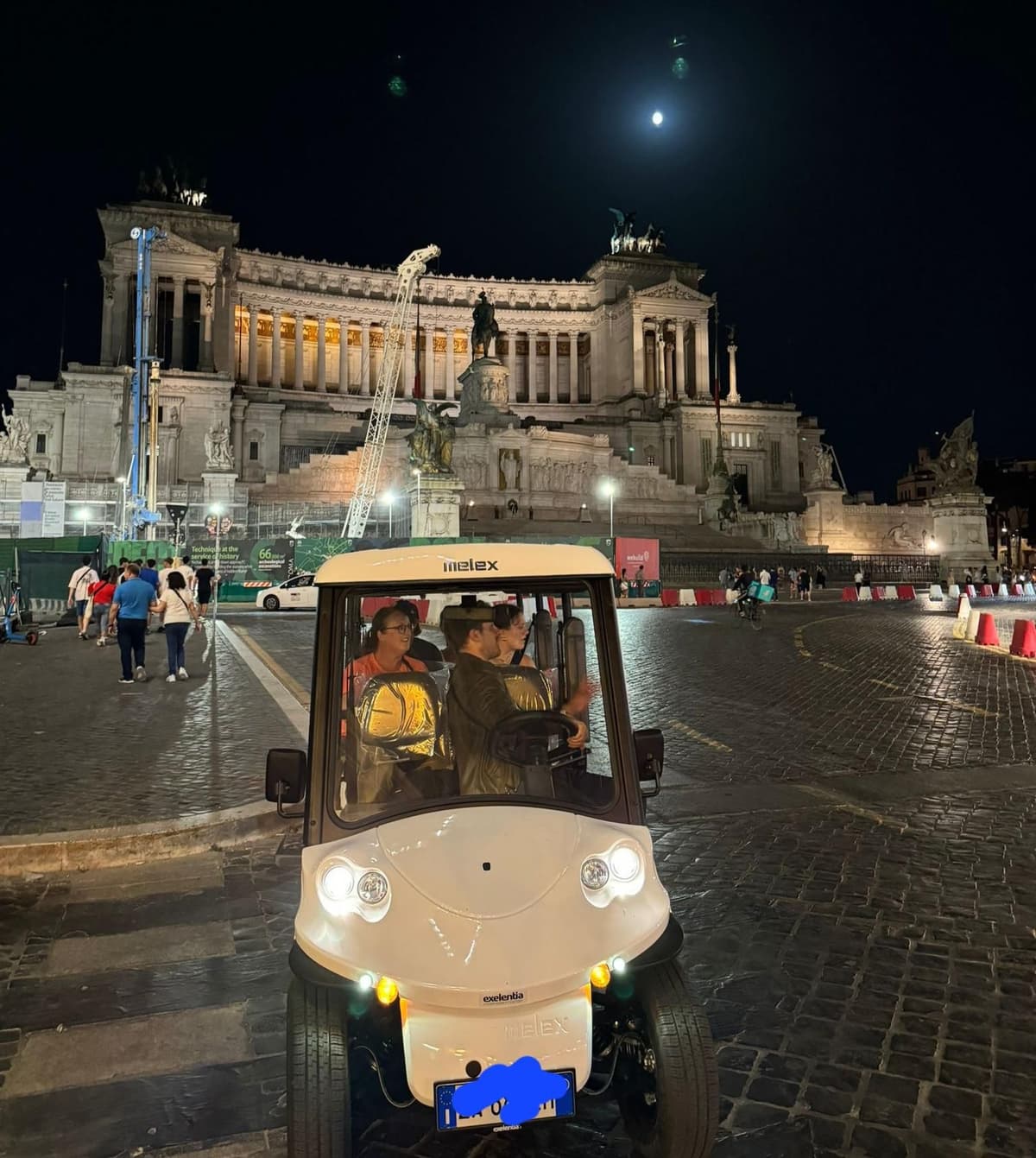 Roma: Excursión nocturna en carrito de golf