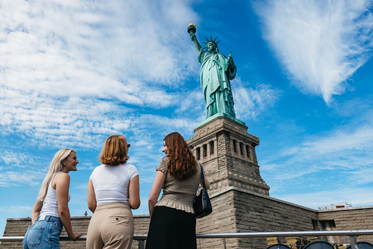 Statue of Liberty & Ellis Island Tour w/Ferry + Museum Entry