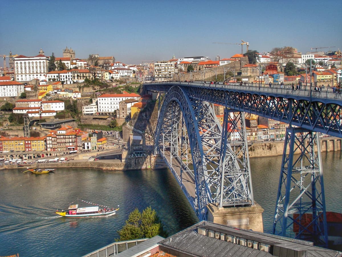 Porto: Small-Group Old Town & Hidden Gems Tour