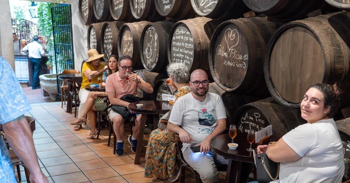 Conoce Málaga como un lugareño: tour privado a pie