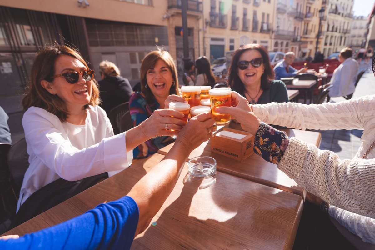 Valencia: tour a pie de tapas y bebidas