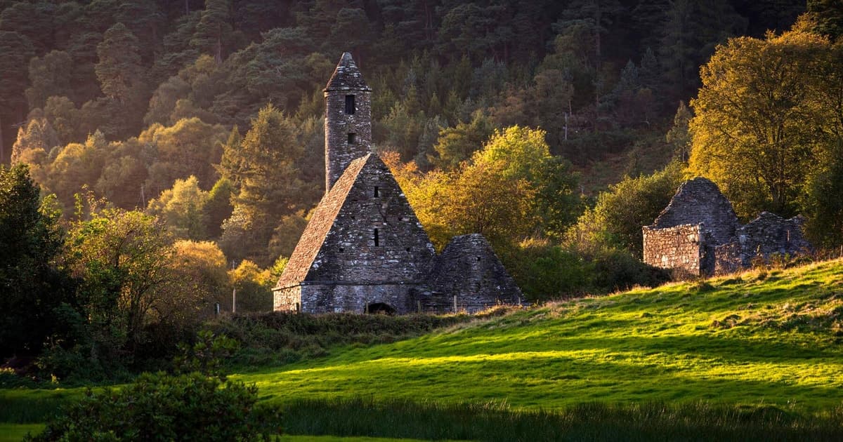 Dublin: Wicklow, Kilkenny & Glendalough Tour