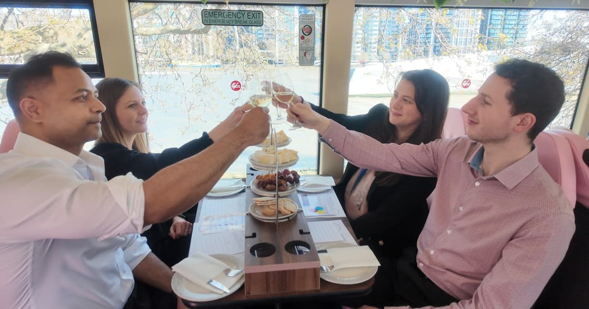 London: Wine Tasting Bus Tour