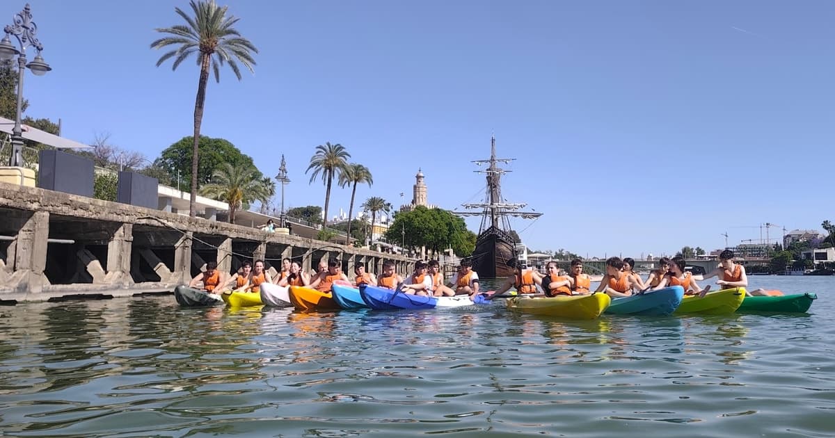 Sevilla: alquiler de kayaks en el Guadalquivir