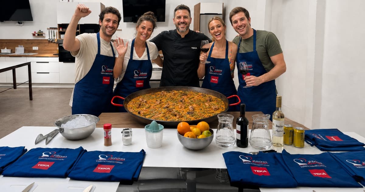 Madrid: Hands-On Paella Cooking Class with Tapas and Drinks