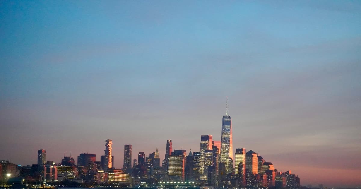 NYC: Sunset Harbor Cruise with Skyline Views