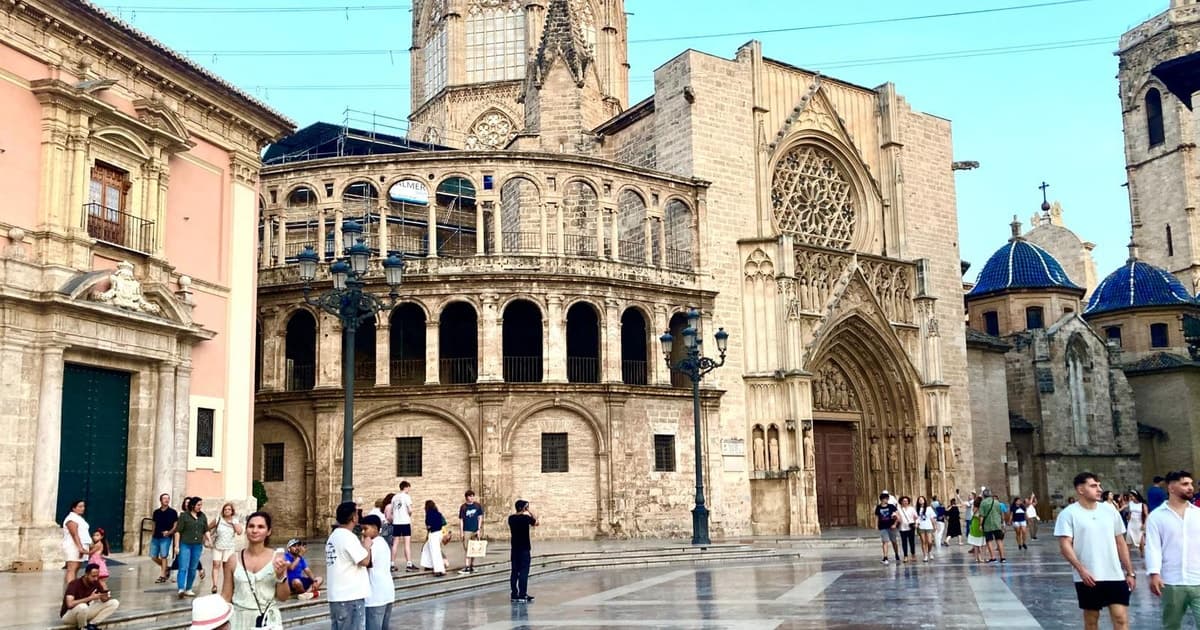Descubre Valencia: tour a pie guiado