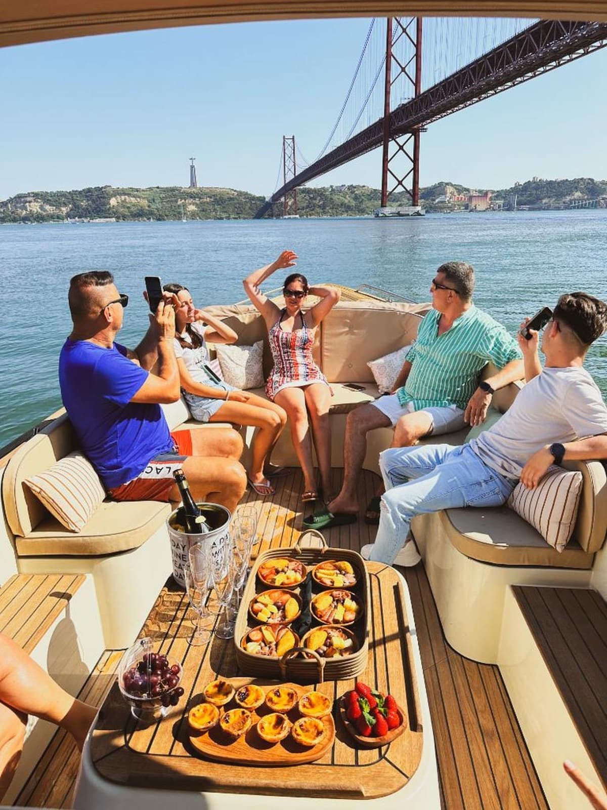 Lisbon Sunset Cozy Boat Cruise with Open Bar & Pizza