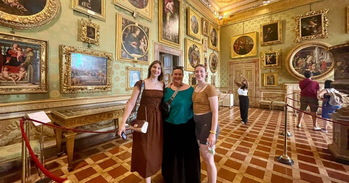 Florence: Pitti Palace and Boboli Gardens Private Tour