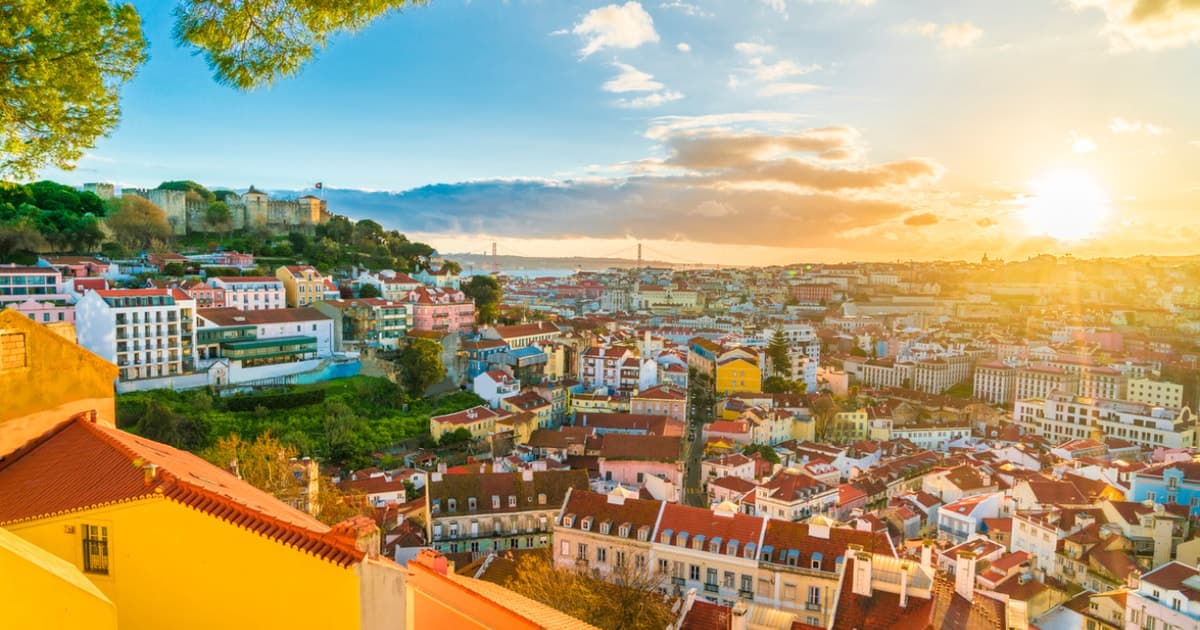 Lisboa: tour privado de la ciudad en tuk tuk con guía certificado