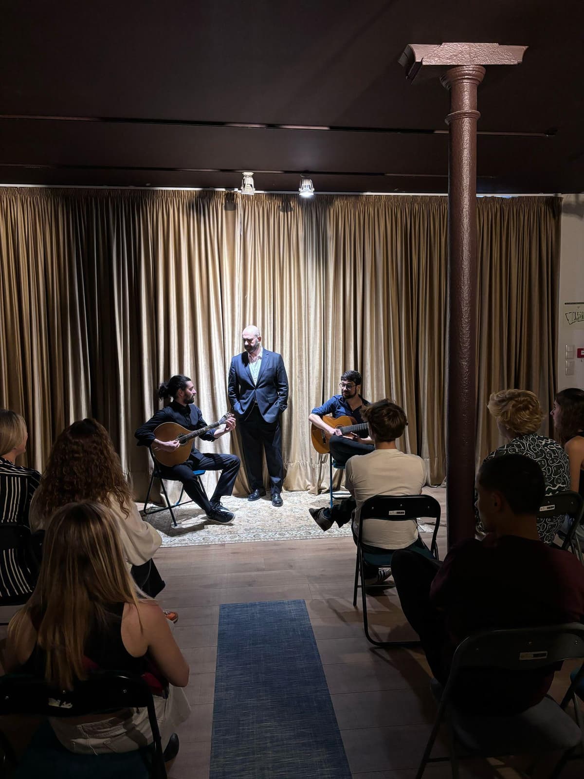 Lisbon: Live Fado Show at unique CASA LUNDUM | Alfama W/Port