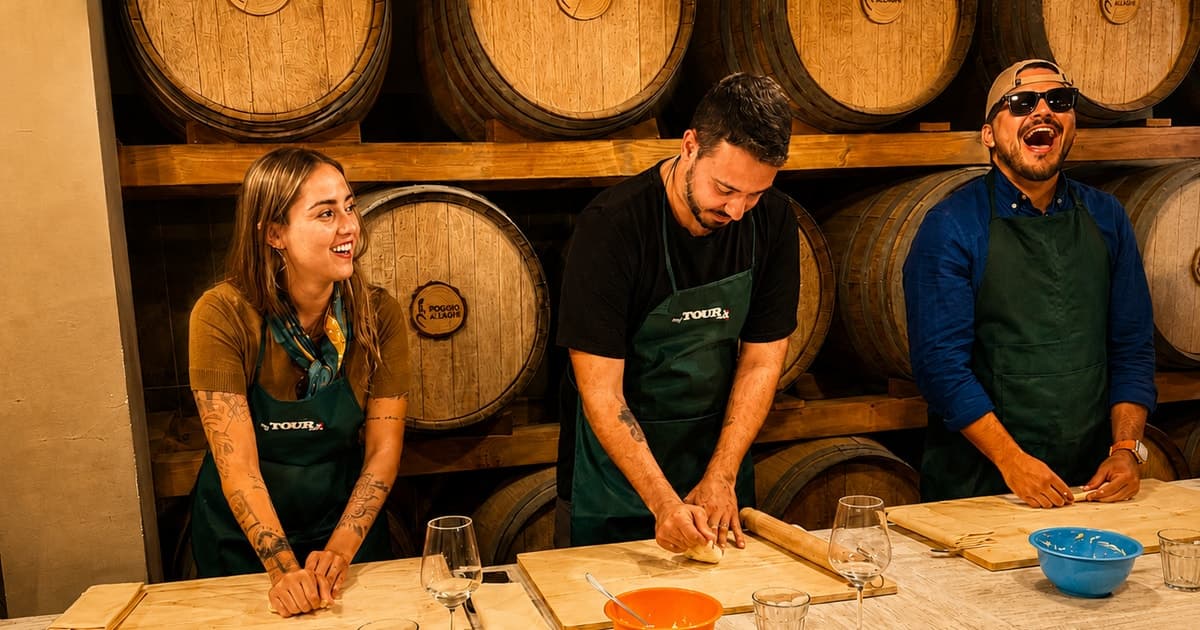 Florence: San Gimignano, Chianti, Wine & Cooking Class