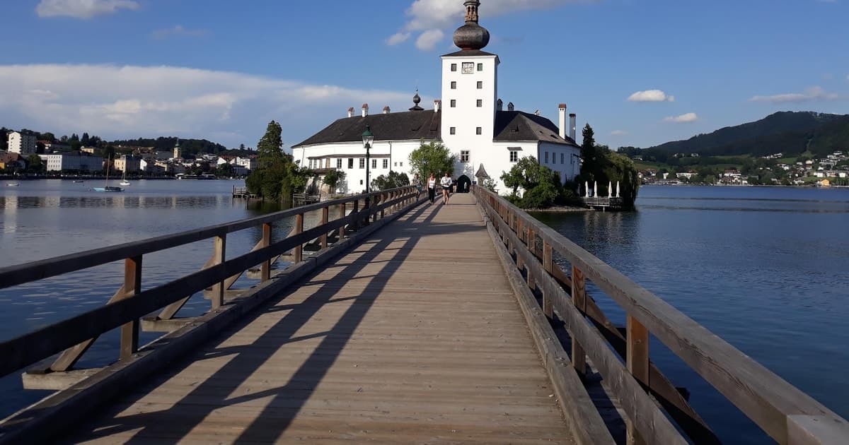 Hallstatt & Ort Castle, Alpine Lakes Guided Day Trip