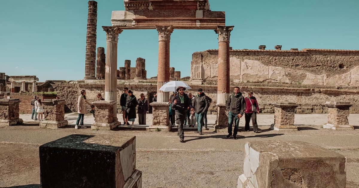 Desde Roma: Pompeya y Herculano en tren de alta velocidad