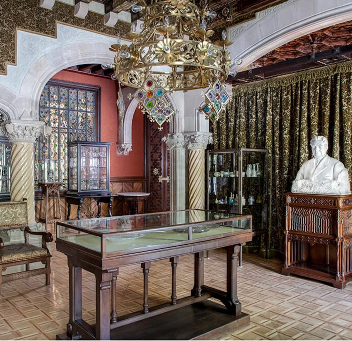 Barcelona: Casa Amatller,Palau Güell and Palau de la Música