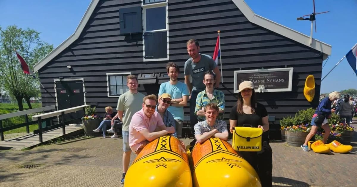 Amsterdam: Zaanse Schans E-Bike Tour with Windmills & Cheese