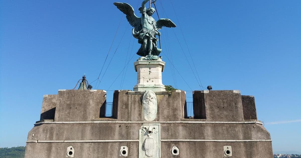 Tour privado por el castillo de Sant'Angelo y el Passetto di Borgo