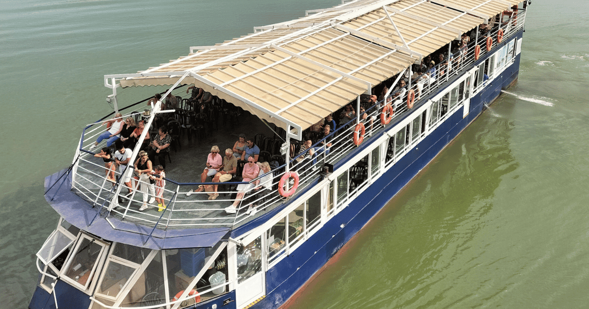Sevilla: Crucero de 1 hora por el Guadalquivir con guía local