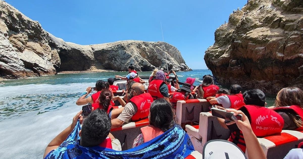 Lima: Paracas + Islas Ballestas + Huacachina - Aventura De Un Día