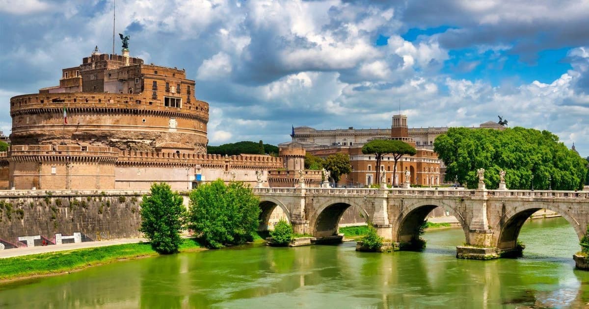Tickets para el castillo de Sant'Angelo en Roma y desayuno italiano