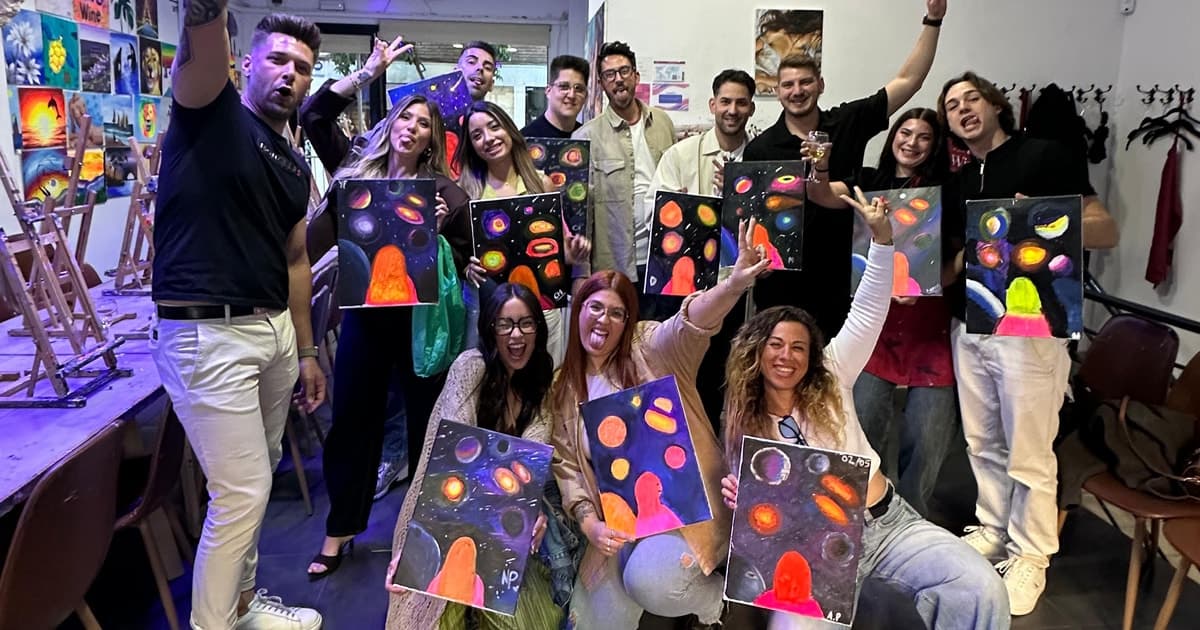 Barcelona: original Art and Wine Class with Unlimited Wine