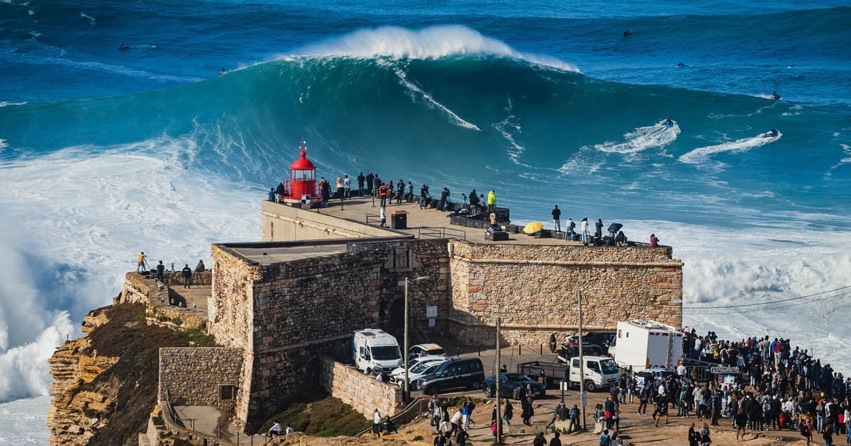 From Porto: Fátima, Nazaré & Church of Santa Maria Válega