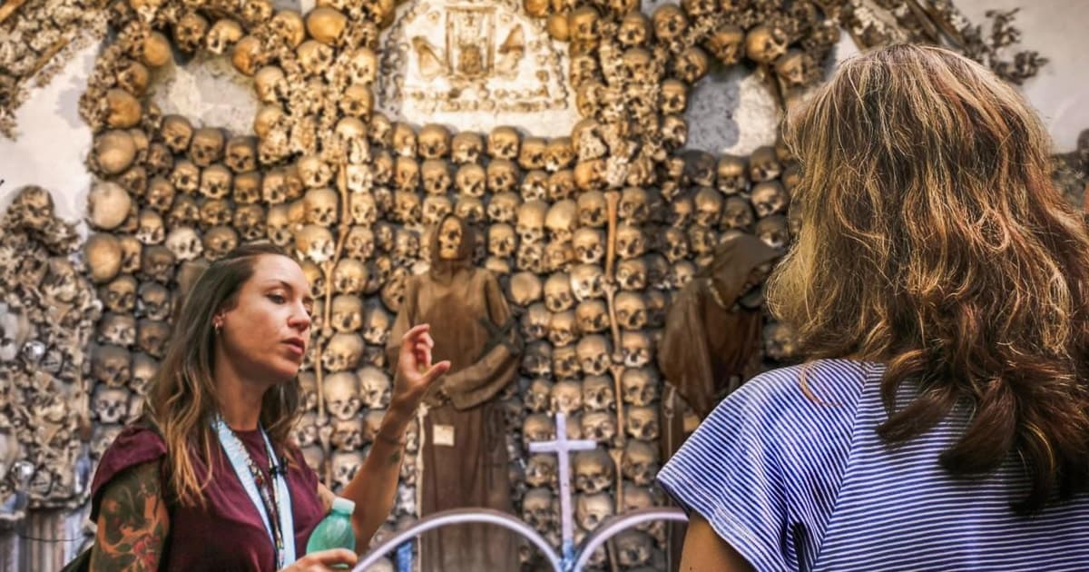Rome: Catacombs and Capuchin Crypt Guided Tour with Transfer