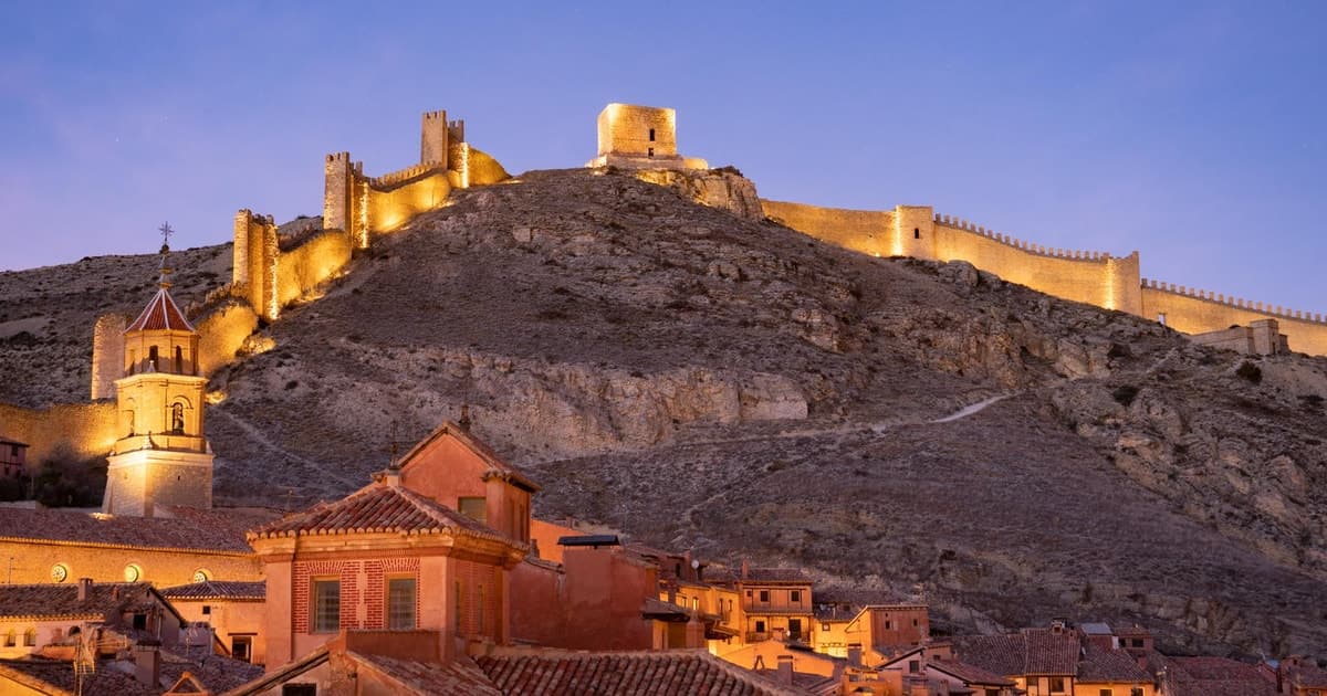 Atardecer de Leyendas en el Albarracín Monumental y Casa Museo