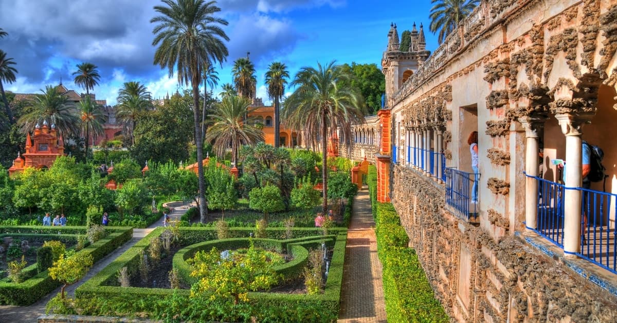 2-Hour Private Walking Tour in Alcazar of Seville