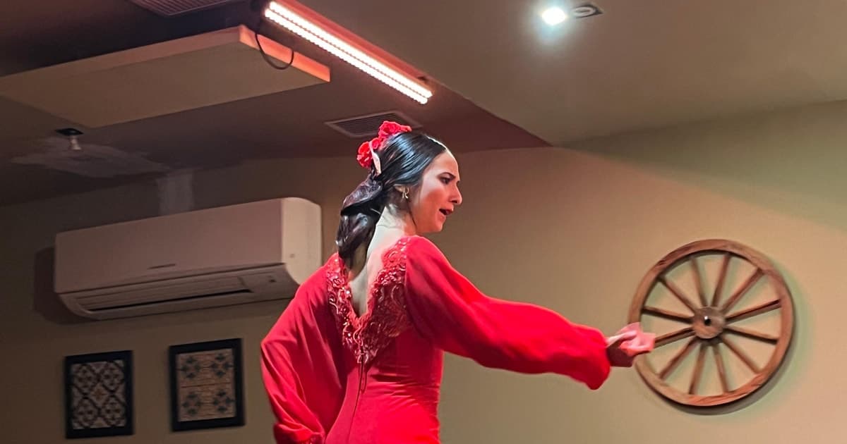 Sevilla: tour de tapas y flamenco con guía local