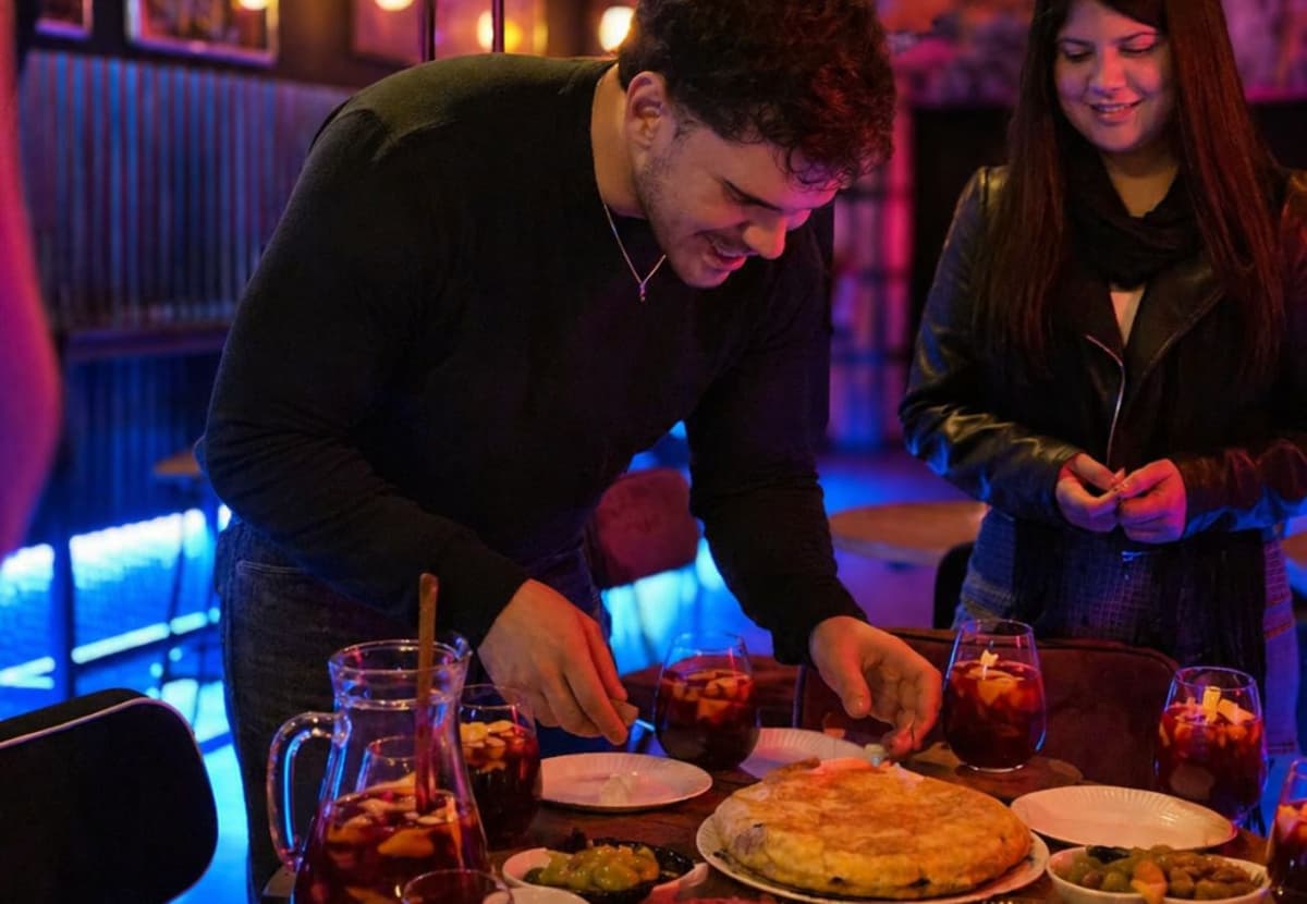 Madrid: Make & Taste Spanish Drinks and Tapas