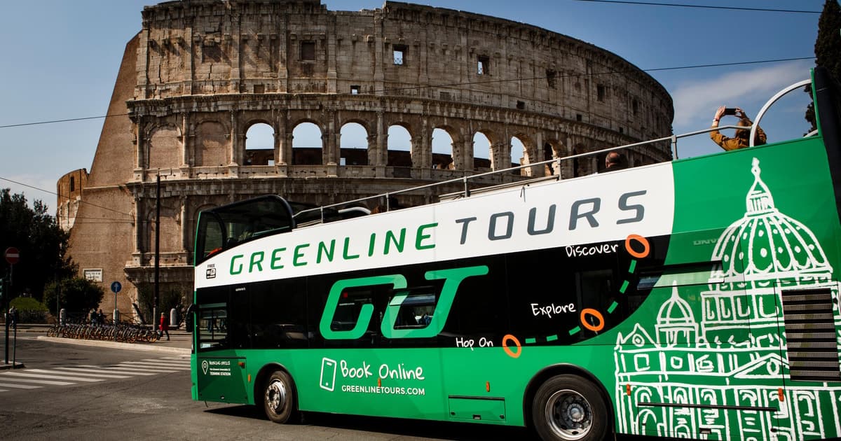 Roma: tour exprés en autobús descapotable y audioguía multilingüe