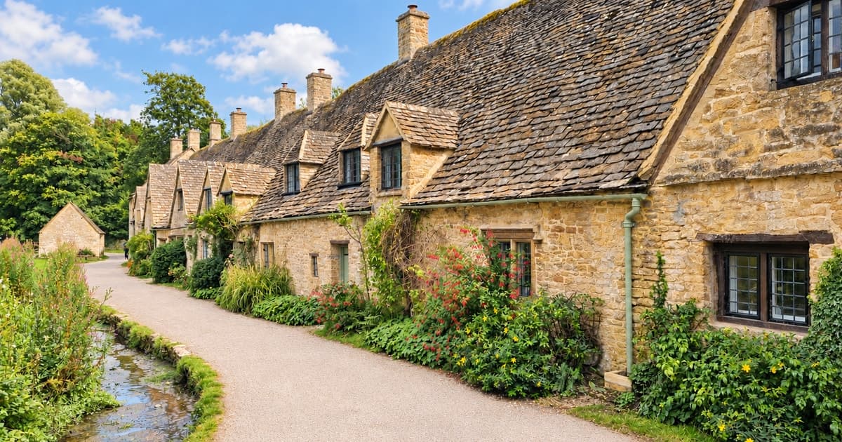 From London: Shakespeare's Stratford & Cotswolds Day Tour
