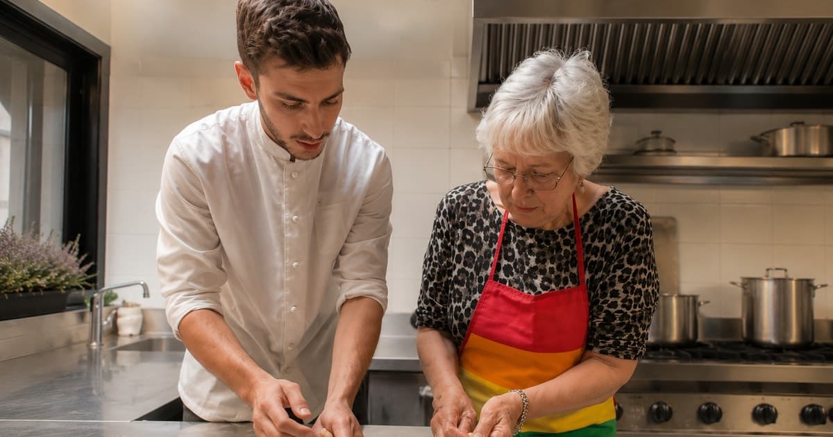 Florence: Market Tour & Authentic Italian Family Meal Class