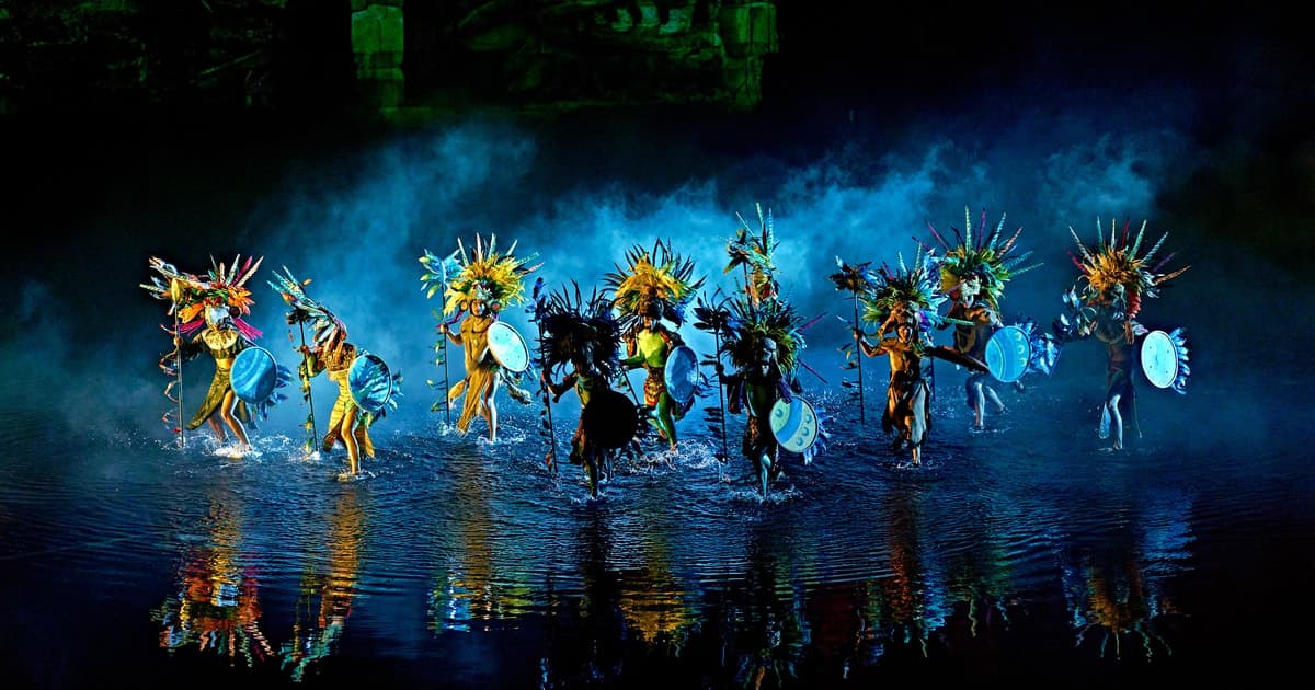 Desde Toledo: traslado y entrada a Puy du Fou España