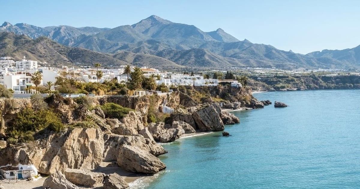 From Málaga: Nerja Cave & Balcony of Europe