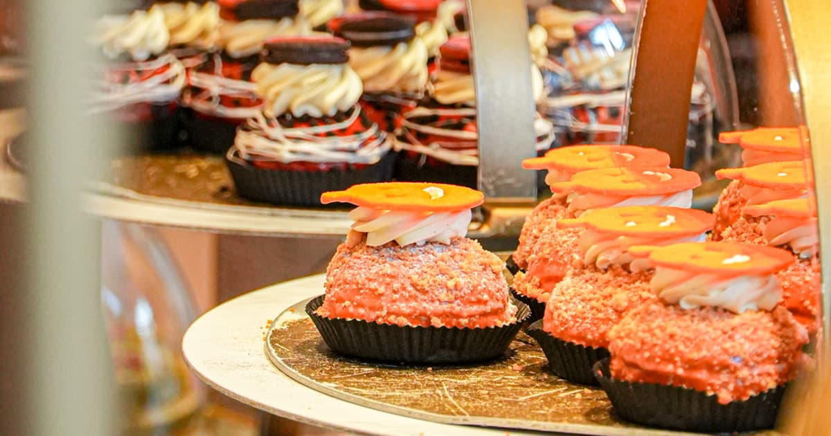London Covent Garden Choose Your Own Sweet Treats & Tea Tour