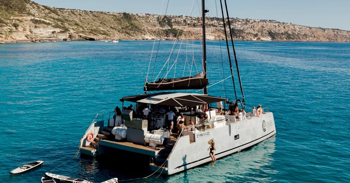 Palma: catamarán prémium a Cueva Verde y Cala Vella