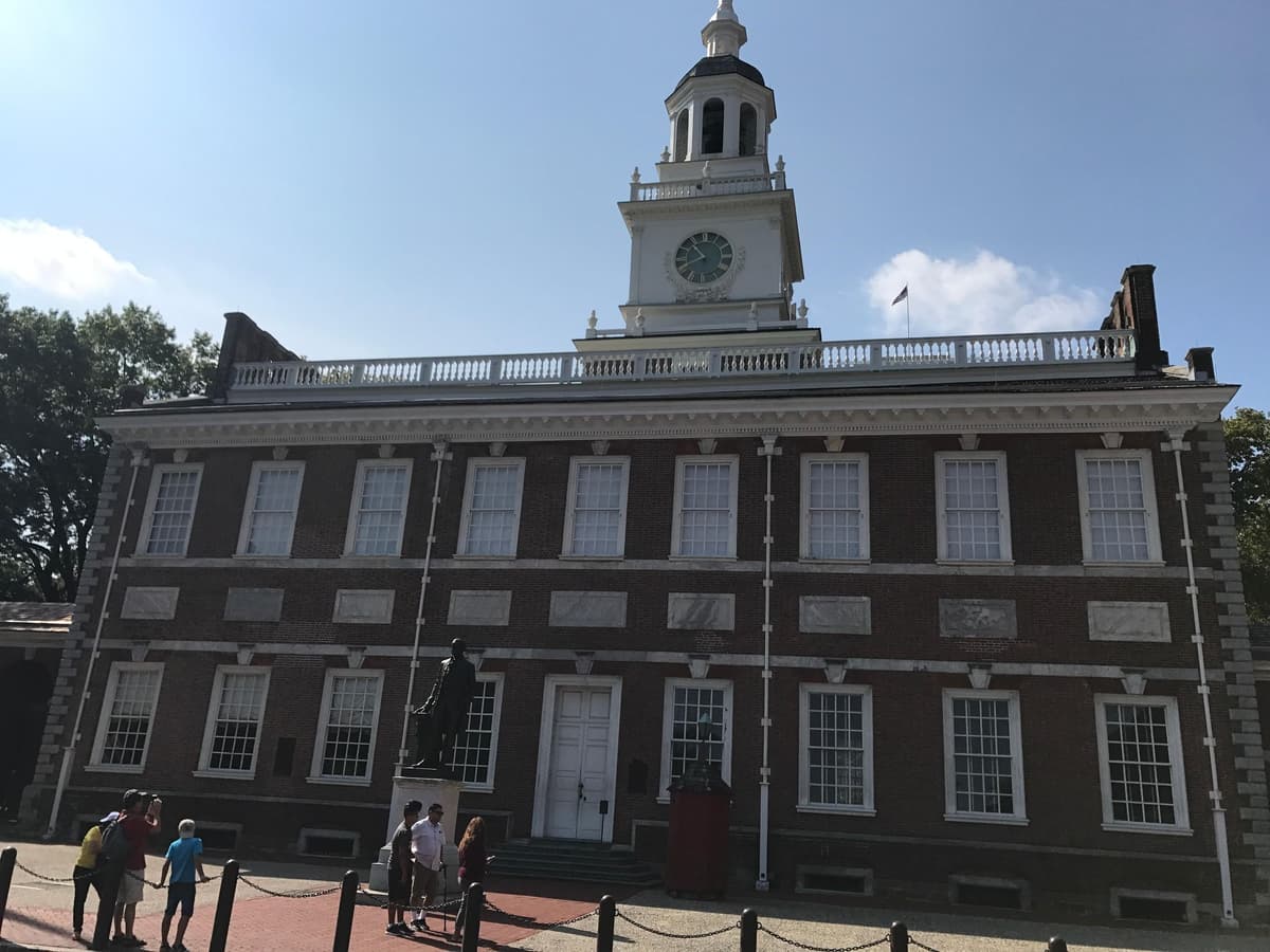 From New York: Philadelphia, Liberty Bell, and Mennonite Community Sightseeing Tour