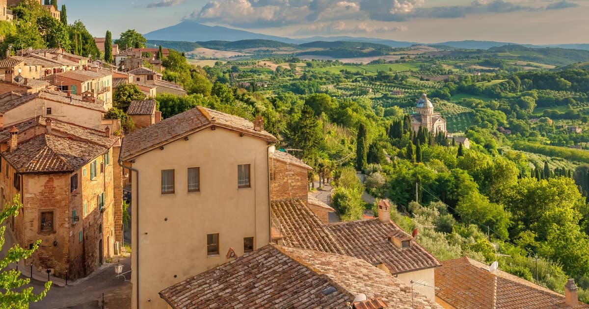 From Rome: Tuscany, Montepulciano Tour with Wine & Lunch