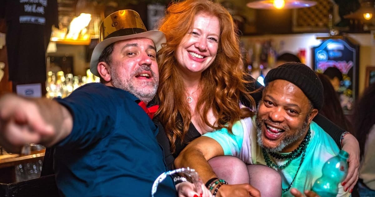 Rome: NYE Pub Crawl and Club
