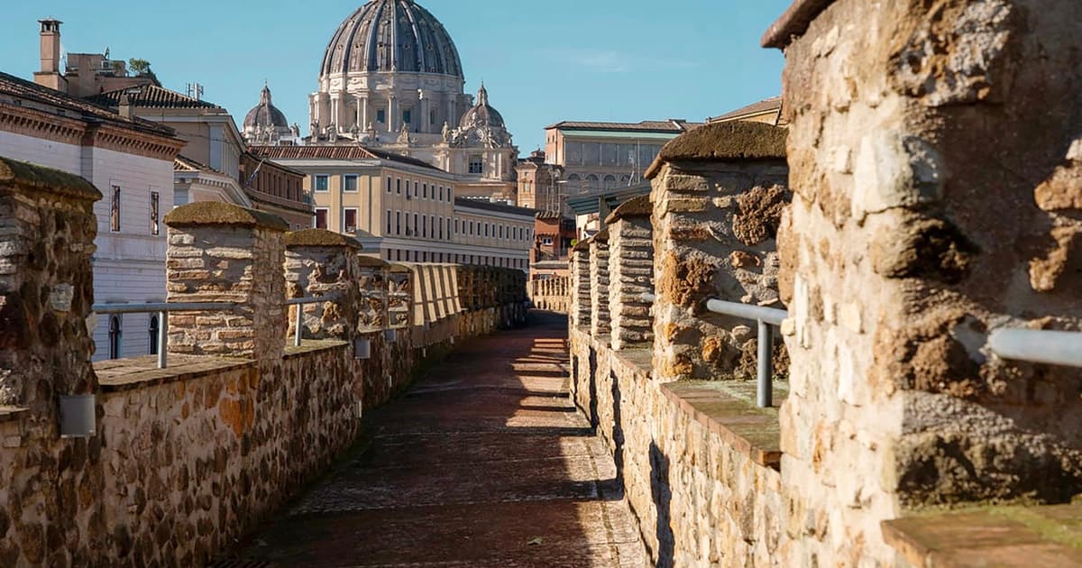 Tour guiado por el castillo de Sant'Angelo y el passetto (pasaje oculto)