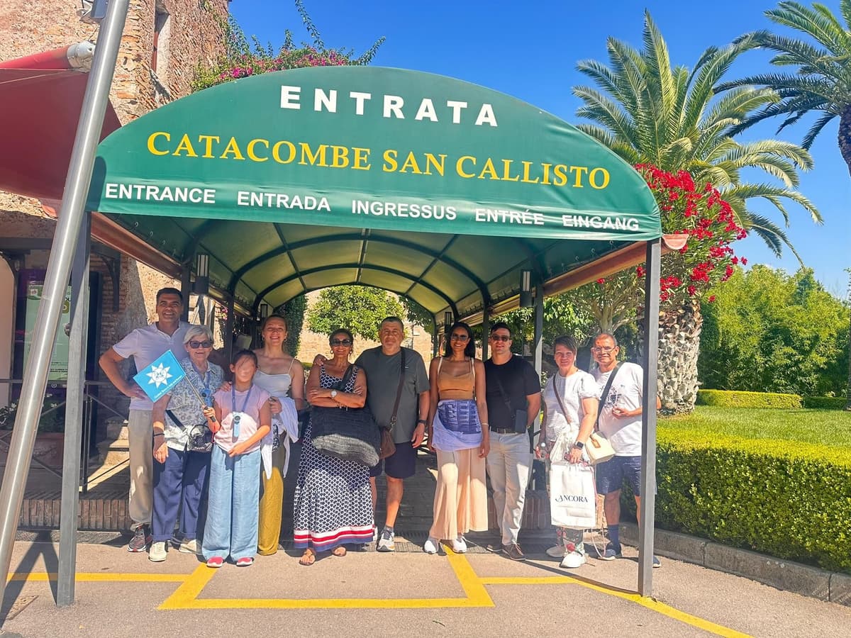 Escapa del calor de Roma: catacumbas sagradas y secretos eternos