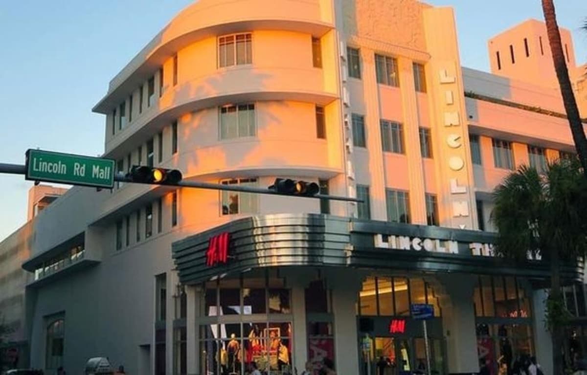 Miami: Private Little Havana Walking Tour with a Guide