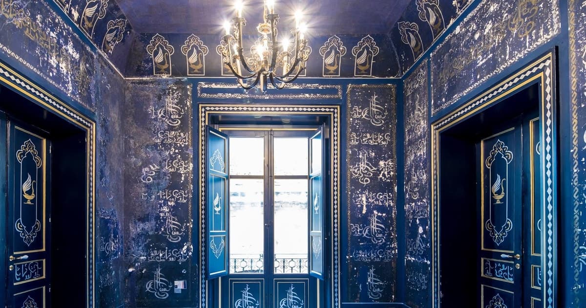 Palermo, recorrido por la sala de las maravillas entre coranes, símbolos y misterios.