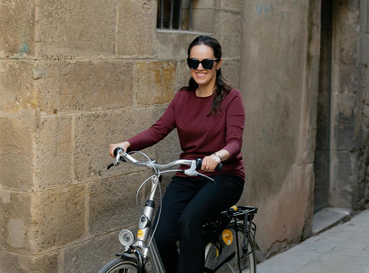 Barcelona: alquiler de bicicletas holandesas de 1 a 24 horas y rutas autoguiadas