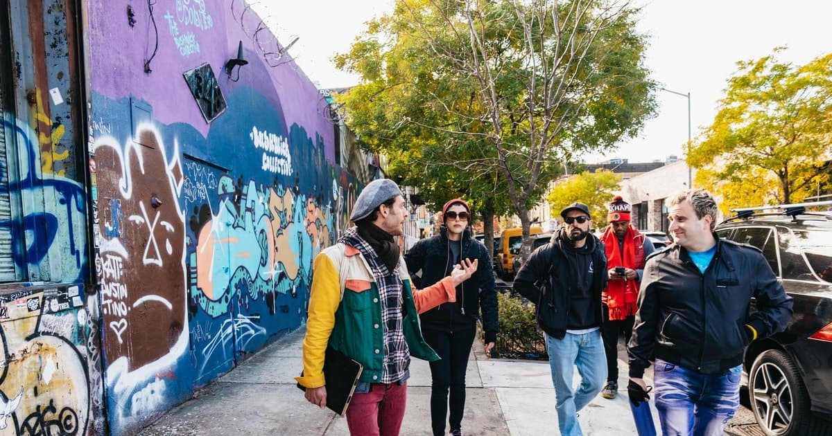 NYC: Brooklyn Graffiti & Street Art Walking Tour in Bushwick
